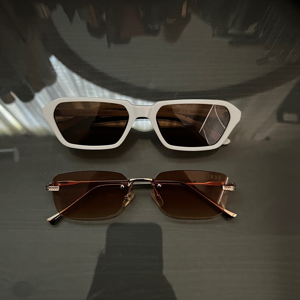 Stylish White and Brown Sunglasses Set
